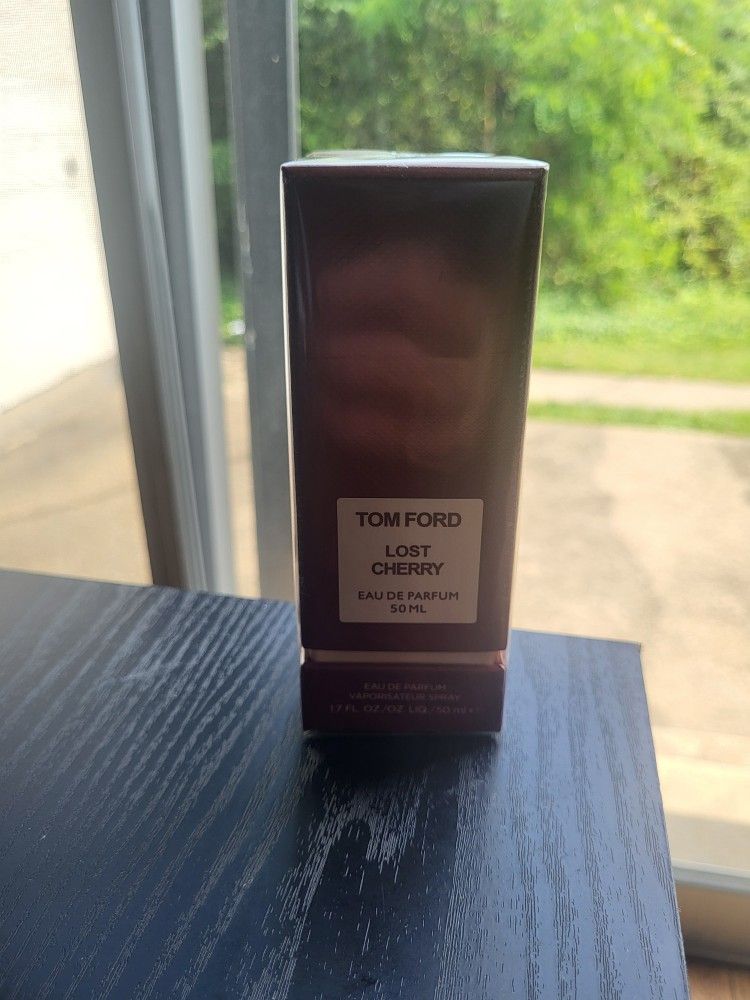 Tom Ford Lost Cherry Eau Perfume