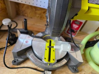 Miter Saw like new