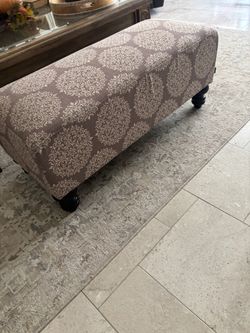 Decorators ottoman