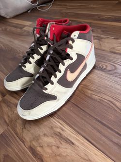 Nike Dunk High Brown Cream Red size 12