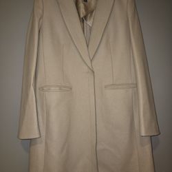 Banana Republic Wool-Blend Coat – Size 6 (Camel)