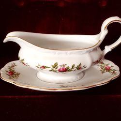 Moss Rose Pattern Gravy Boat