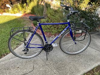 Touring bike