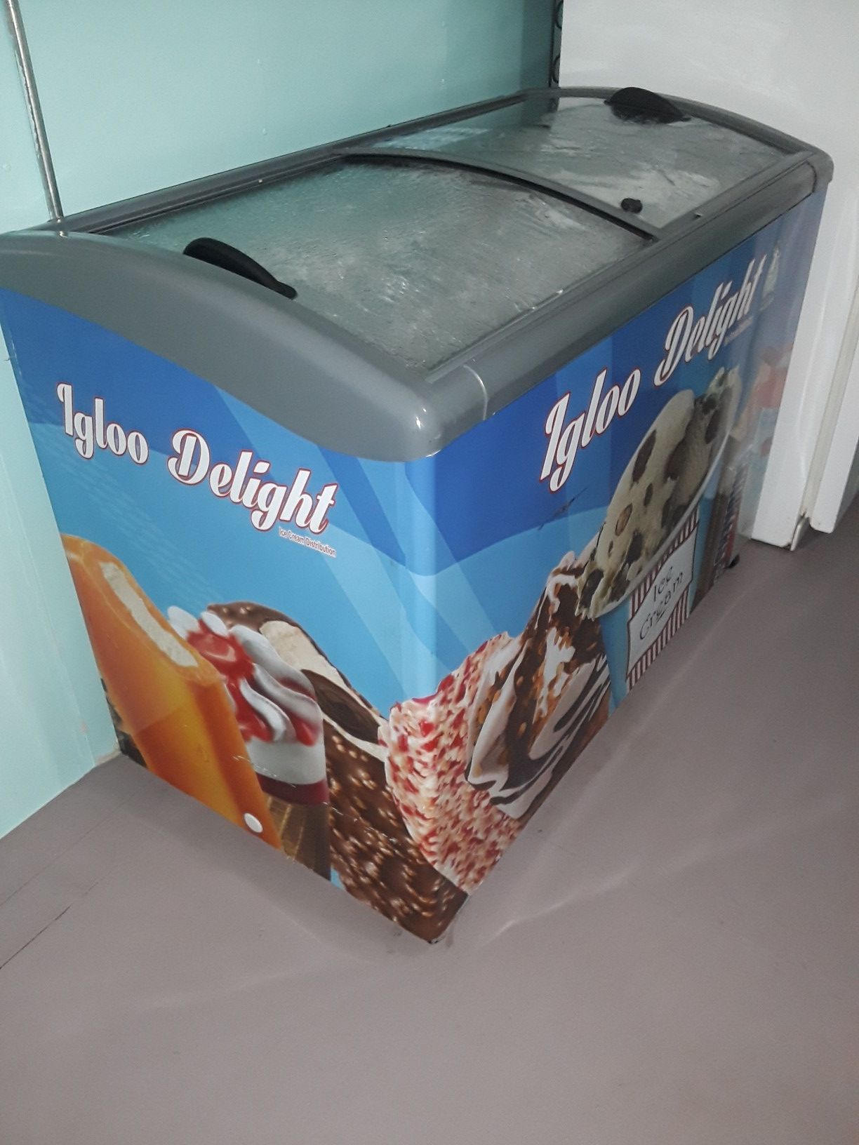 commercial ice cream freezer