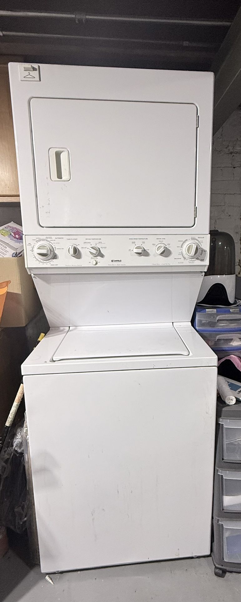 Kenmore Full Size 27″ Stacked Washer & Gas Dryer 