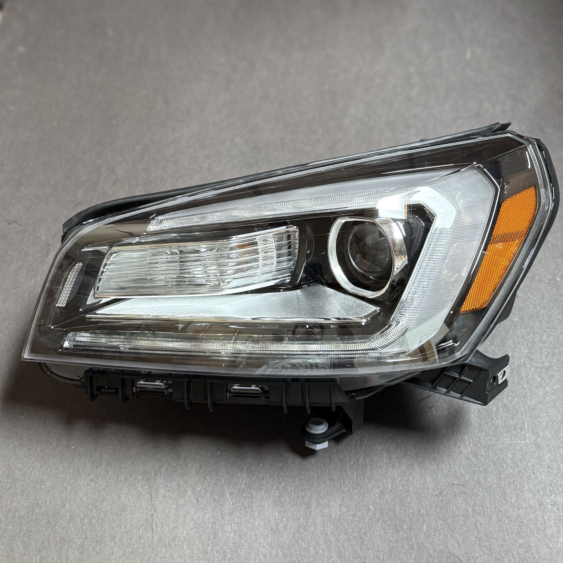 LH LED Headlight Assembly 2013-2016 GMC Acadia Halogen Projector Headlamp Driver Side