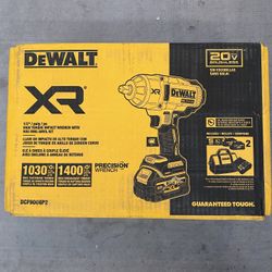 Dewalt 20V MAX XR 1/2"" High Torque Impact Wrench Kit (2x5Ah Batteries & Charger) – DCF900GP2
