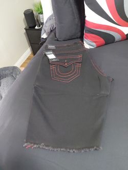 NEW TRUE RELIGION SHORTS size 36
