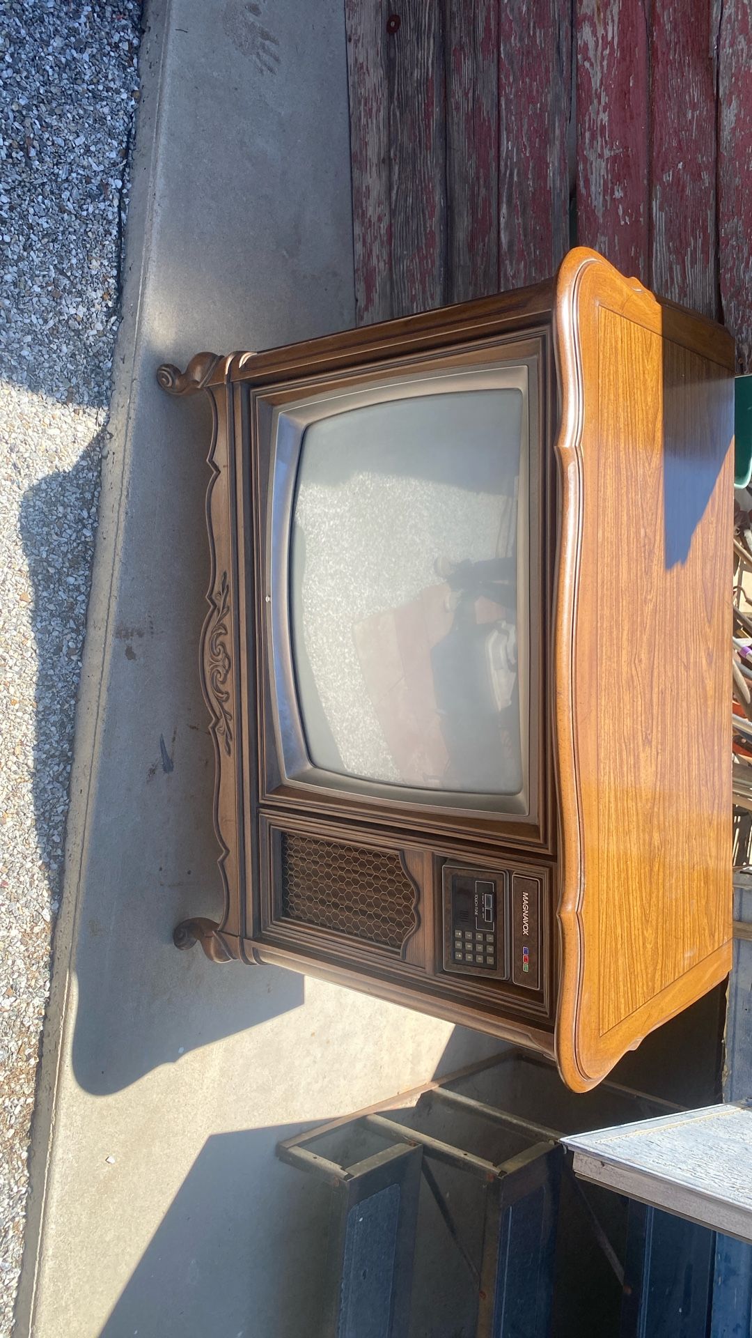 Magnavox TV