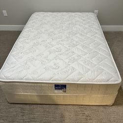 Full Size Mattress And Box Spring