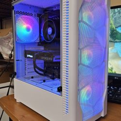 Gaming PC: Ryzen 7 5700X, RTX 3060Ti
