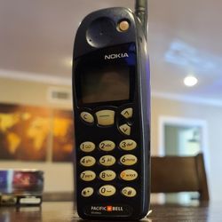 Vintage Nokia 5190 Cell Phone (NSB-1NX) Black - Untested