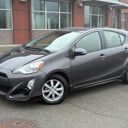 2017 Toyota Prius C
