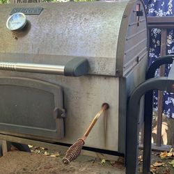 SIERRA  SMOKER or GRILL
