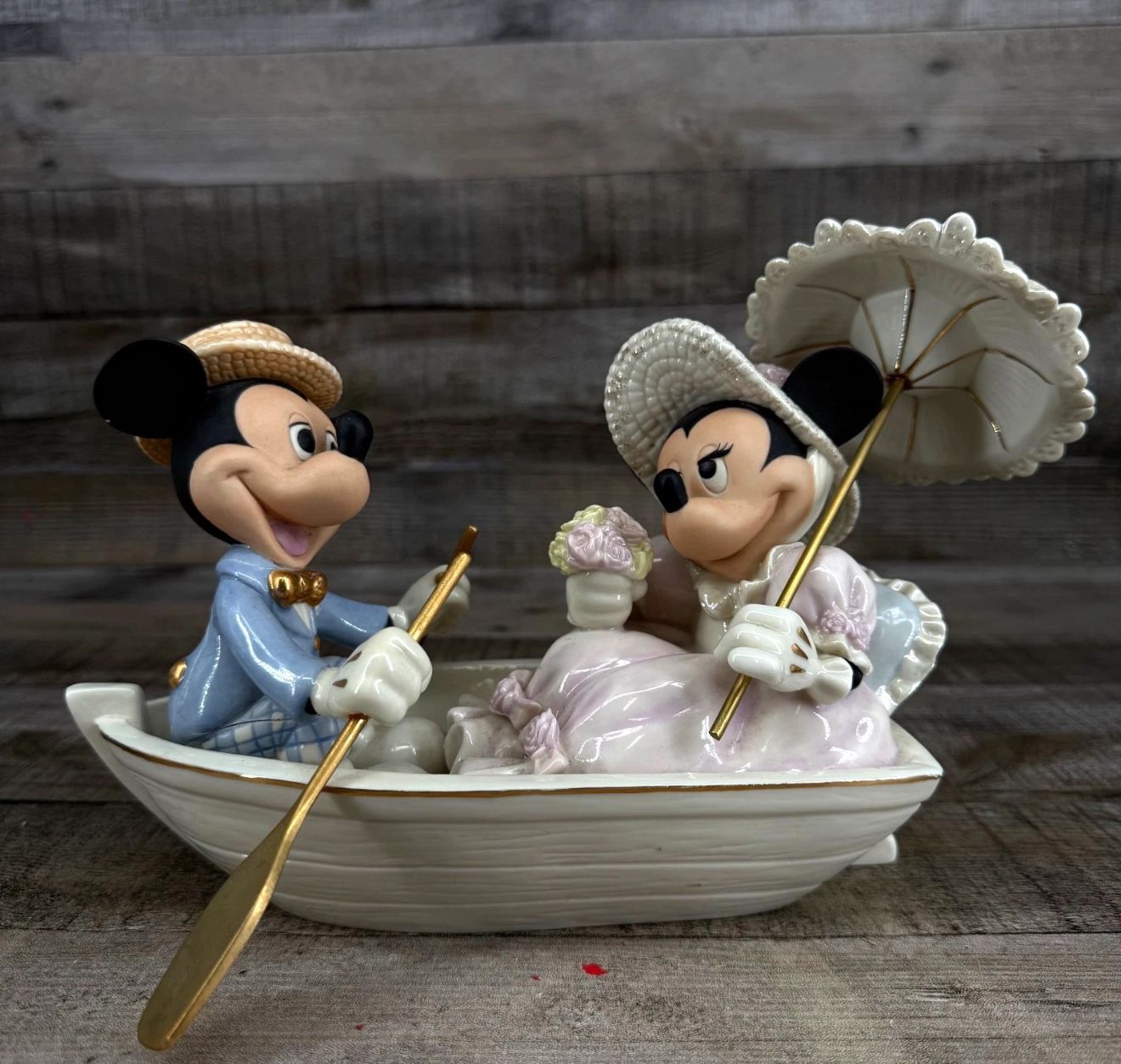 Vintage Disney Lenox Showcase Collection Rowboat Romance Figurine Repaired