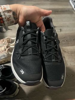 6.5Y On Cloudrunner (Black/White)