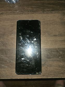 Samsung Galaxy S20 Black – Broken / For Parts or Repair