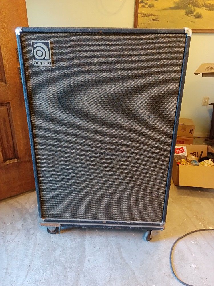 Ampeg Bass Guitar Speaker Cabinet