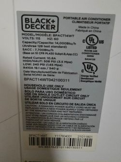 Black and decker AC barely used. Well taken care of