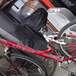 Raleigh 26 Inch Bike.. 