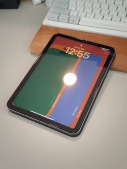 iPad Mini 6 256GB Space Gray with Keyboard and Apple Smart Folio