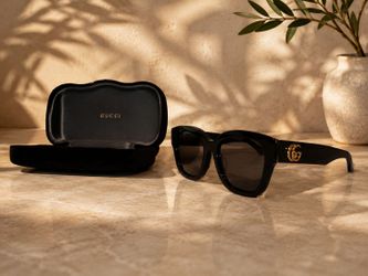 Gucci GG1550SK (Black Glasses/New)!