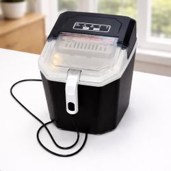 🔥 URGENT SALE – Compact Electric Countertop Ice Maker 💥 Works Great – Priced to Move