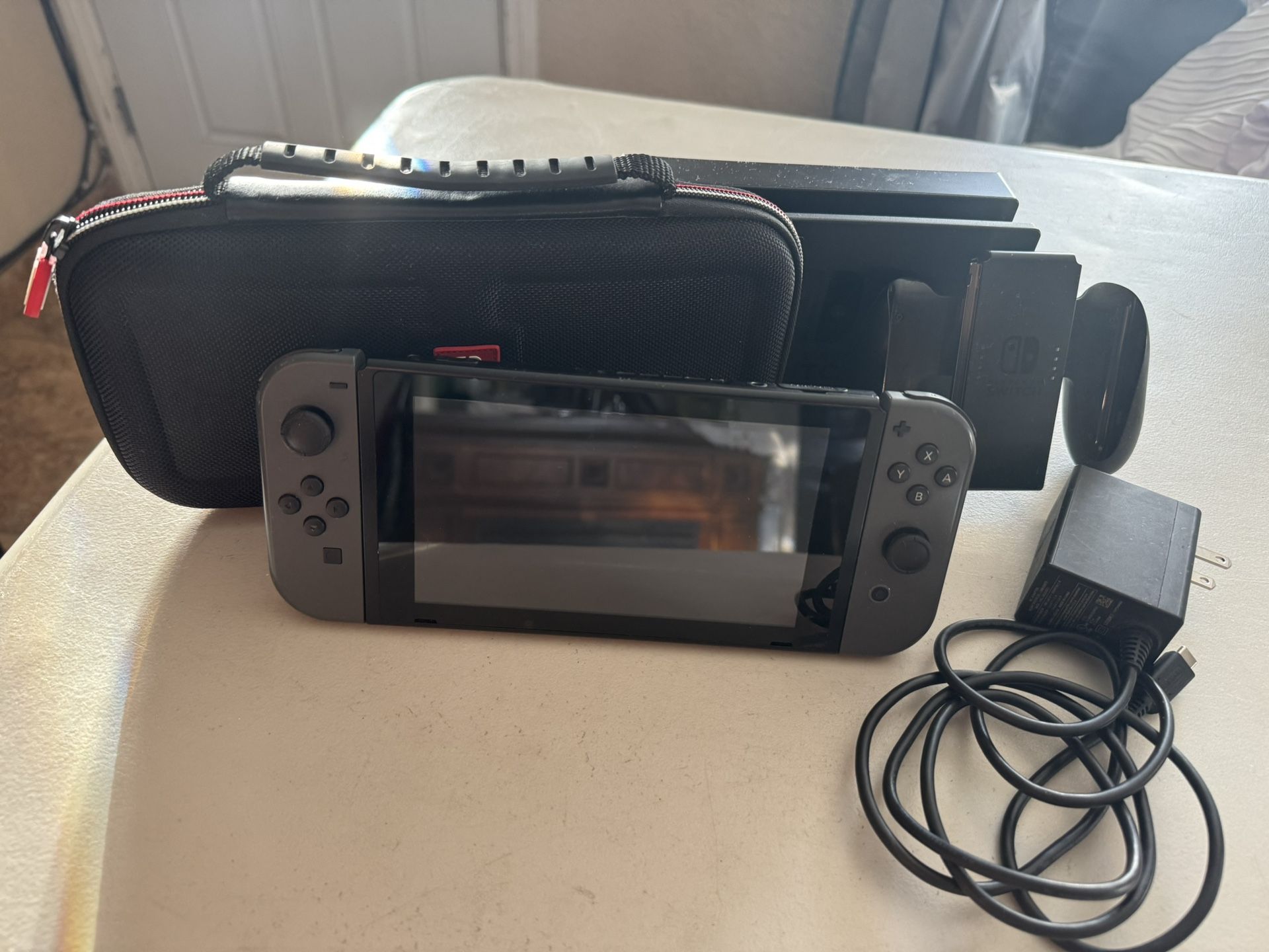 Nintendo Switch Bundle (All Original)