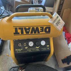 Dewalt Air Compresor 