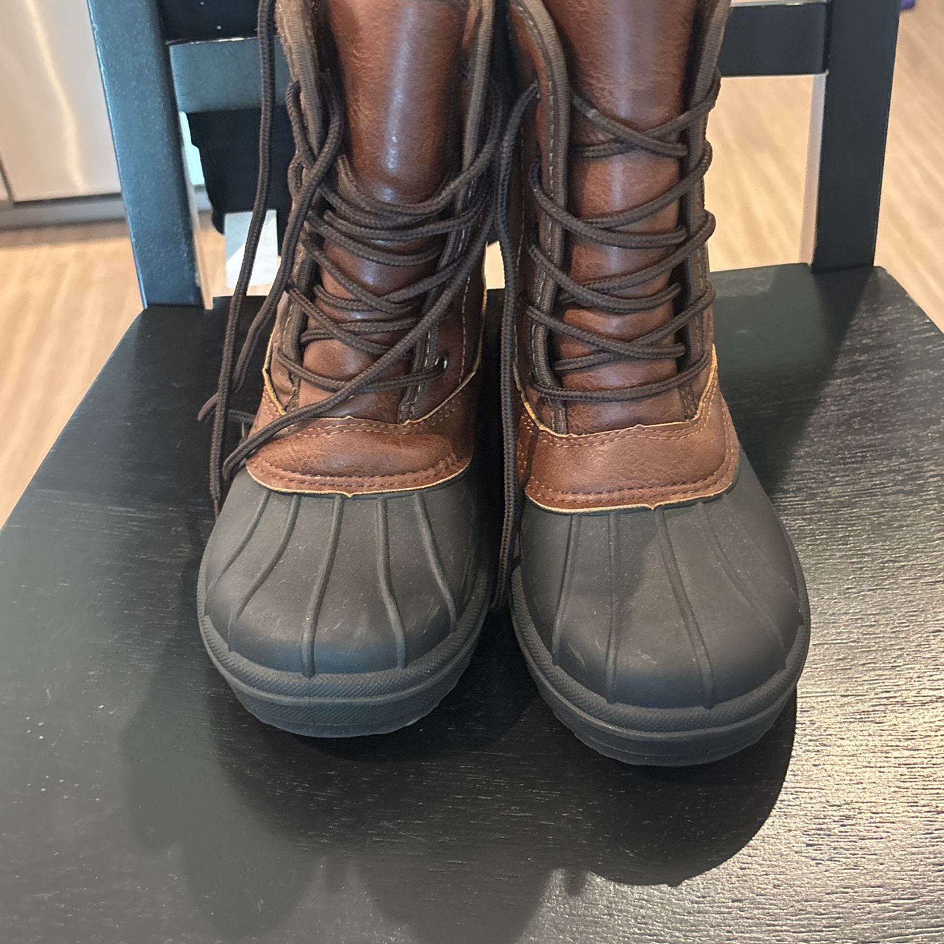 Child’s Size 2 Waterproof Boots