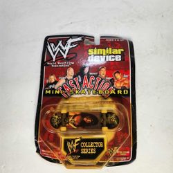 Vintage WWF X-Pac Mini-Skateboard WWE Wrestling Fingerboard Similar Device WCW