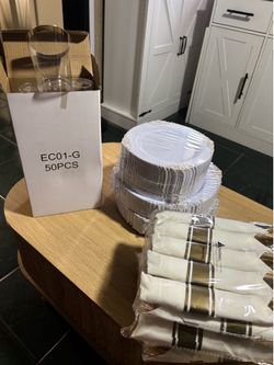 Plastic dinnerware for 50 people
