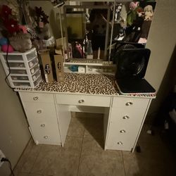 Vanity Desk