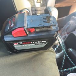Milwaukee M18 HD 12.0 Battery