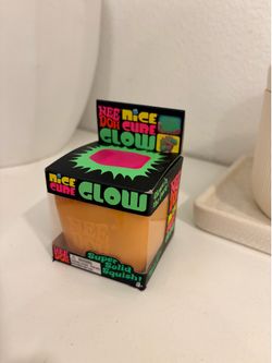 Needoh glow cube