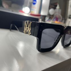 Amiri Jumbo Sunglasses 