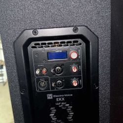 ELECTRO VOICE EKX 15