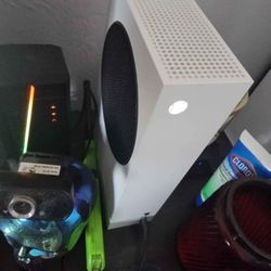 Xbox Series S Don't Got A Controller 