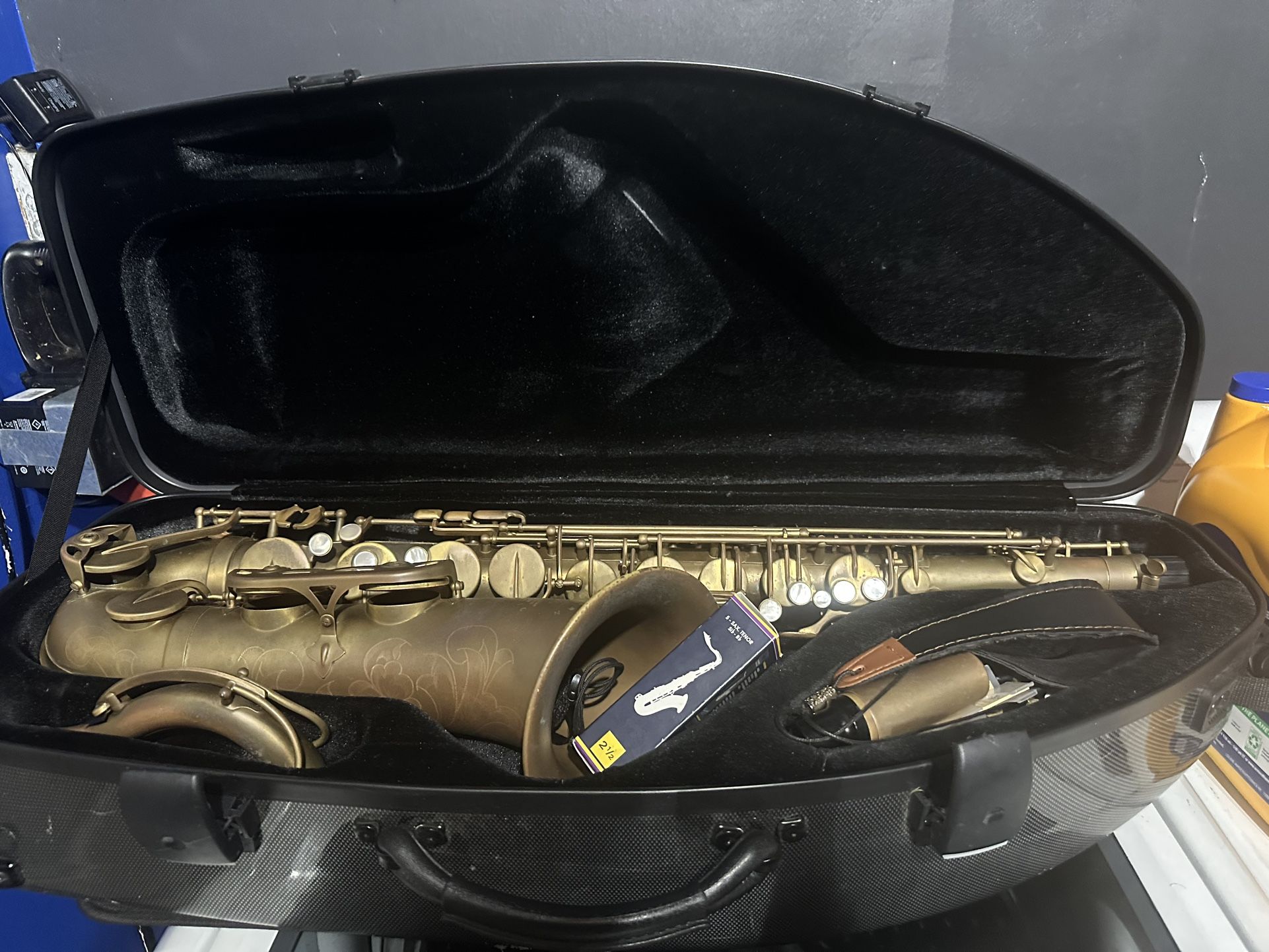 Tenor Vintage Saxophone