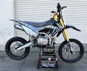 125cc Dirt Bike On Sale