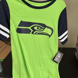 New With Tags Women’s Seattle Seahawks Shirt