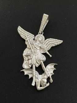 Saint Michael Archangel Pendant Passed Diamond Tester