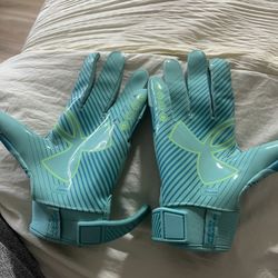 Under armor Lg Football Gloves