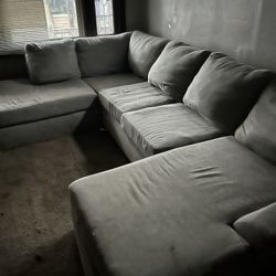 Sectional $150