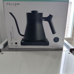 Fellow Stagg EKG Electric Kettle + Kalita Wave Style Brewer