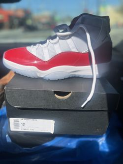 Jordan 11 high Cherry 🍒 Red size 12