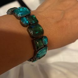 Beautiful ladies bracelet