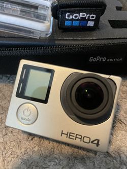 GoPro - 4 + Accesories