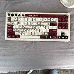 Wireless Mechanical 8bitdo Retro keyboard 