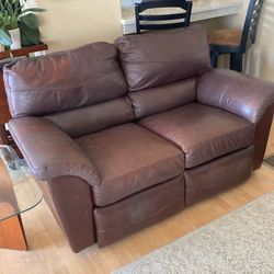 Lazy boy leather sofa and love seat recliner